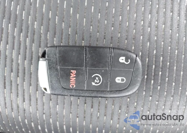 3C4PDDBG9ET226441: 43628090