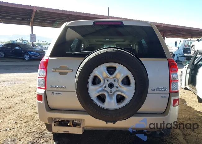 JS3TD944984102504: 43628143