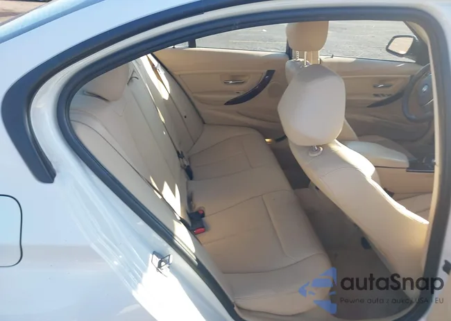 WBA3C1C54EK109829: 43629275