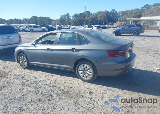 3VWC57BU8KM085285: 43629545