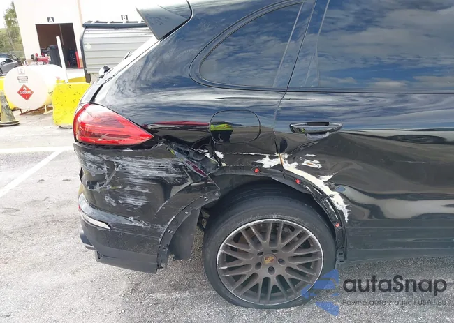 WP1AA2A26HKA82909: 43629599