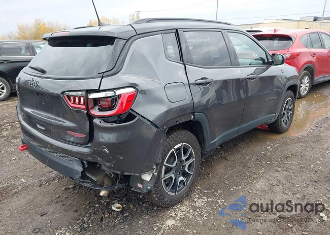 3C4NJDDN4RT170071: 43629684