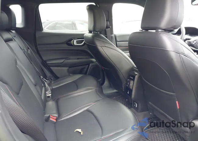 3C4NJDDN4RT170071: 43629684