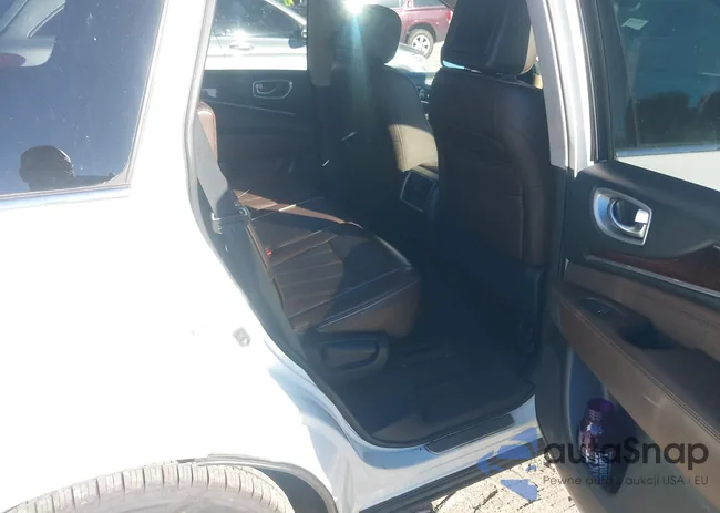 5N1CL0MM8EC528694: 43629727