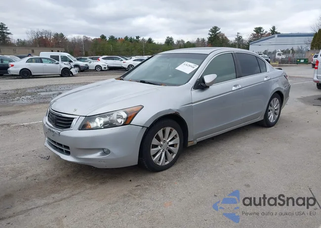 1HGCP36868A038461: 43628948