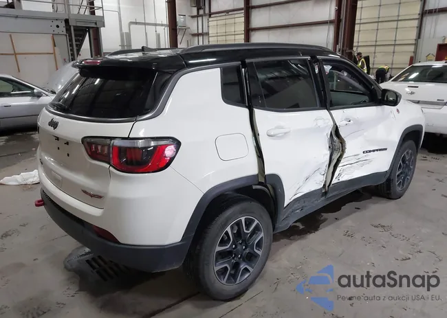 3C4NJDDBXKT668755: 43630288