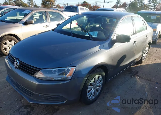 3VW2K7AJ8DM308827: 43630297