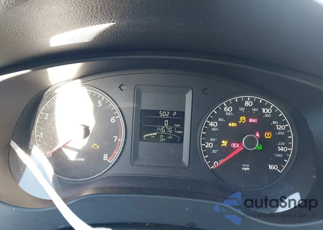 3VW2K7AJ8DM308827: 43630297