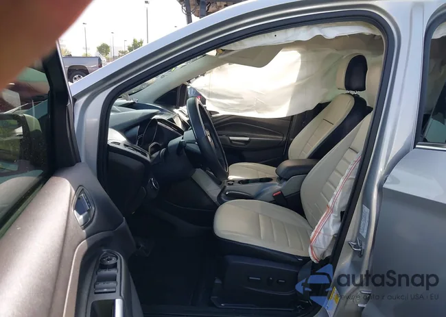 1FMCU0GX8EUE53346: 43630489