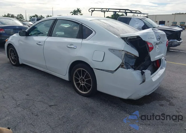 1N4AL3AP6GC199689: 43630617