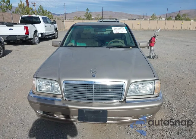 WDBHA24G9YA833710: 43629929