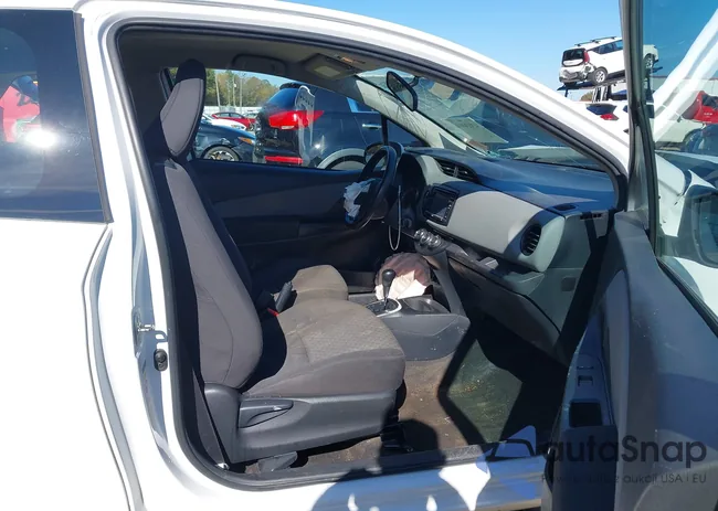 VNKJTUD39FA015209: 43630196