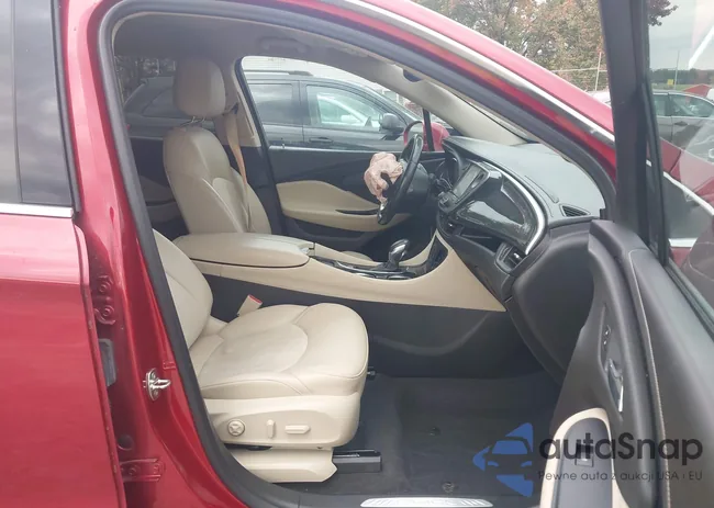 LRBFXCSA1JD004676: 43630268