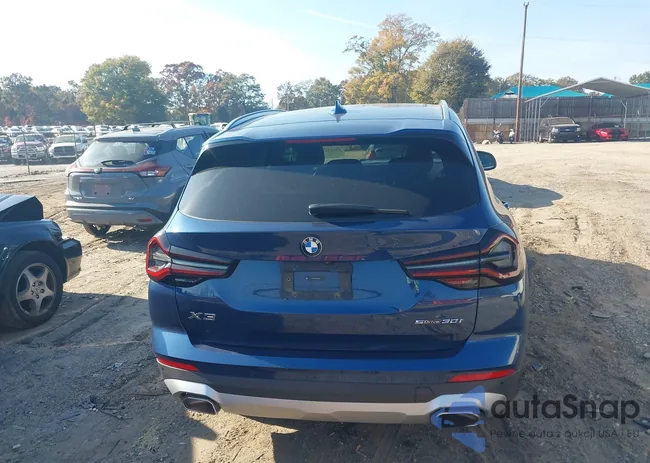 5UX43DP08R9U64053: 43631295