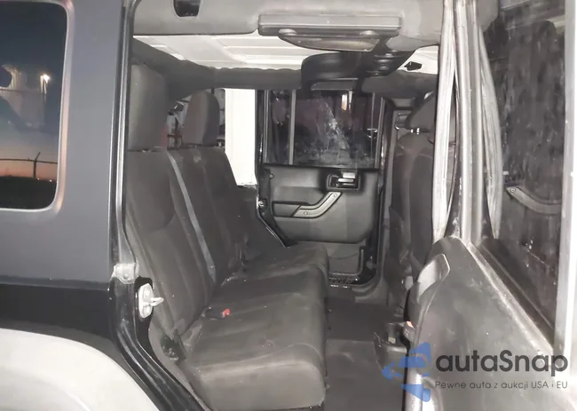 1C4HJWDG1JL897677: 43631375