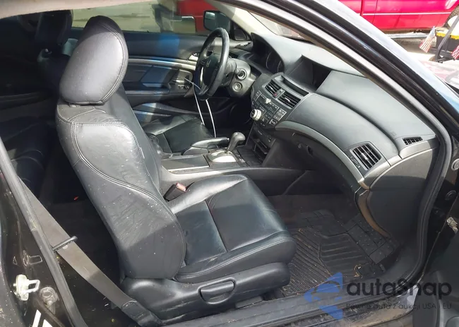 1HGCS12878A021211: 43631380