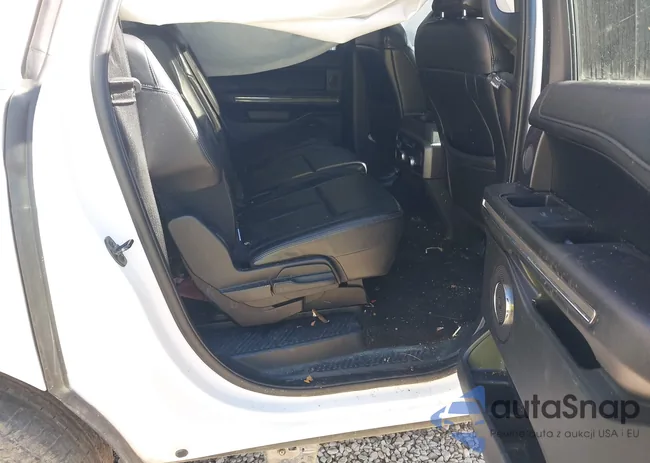 1FMJK1JT4KEA80854: 43631419