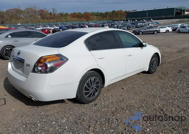 1N4AL2AP3BN454757: 43631582