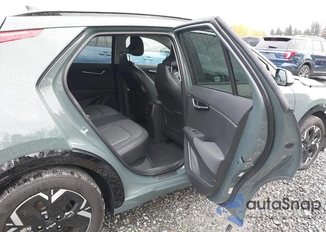 KNDCT3L1XR5095810: 43631593