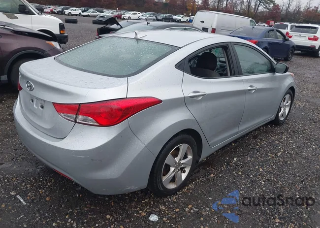 5NPDH4AE9DH351865: 43631832