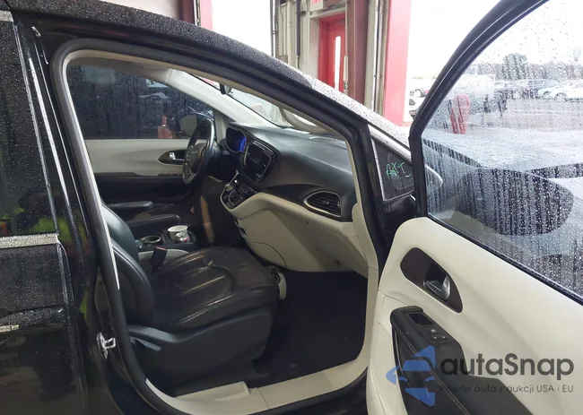 2C4RC1BG6HR635434: 43631067