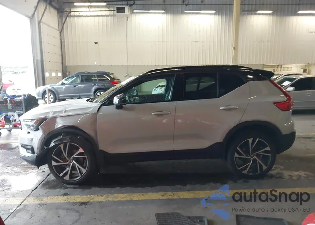 YV4162UM9M2608943: 43631180