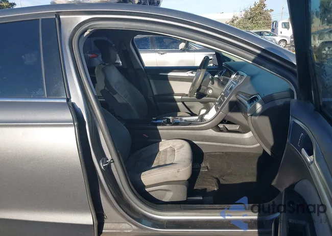 3FA6P0G79ER257020: 43632348