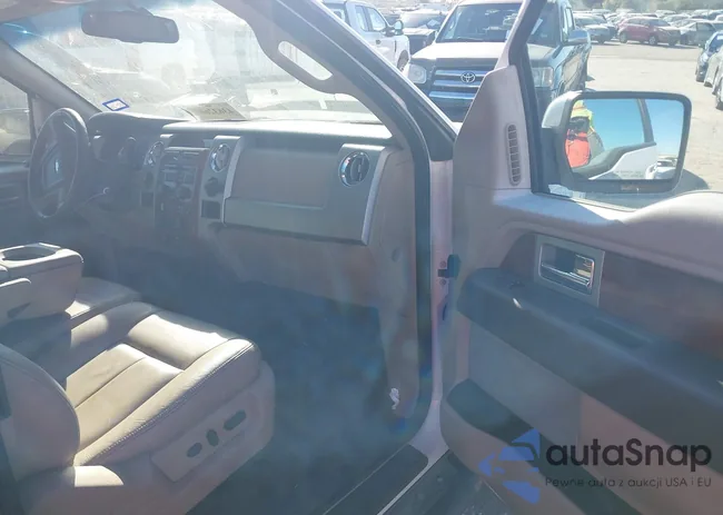 1FTRX12V09KB59247: 43632603