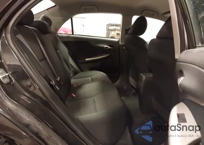 2T1BU4EE9AC218146: 43632659