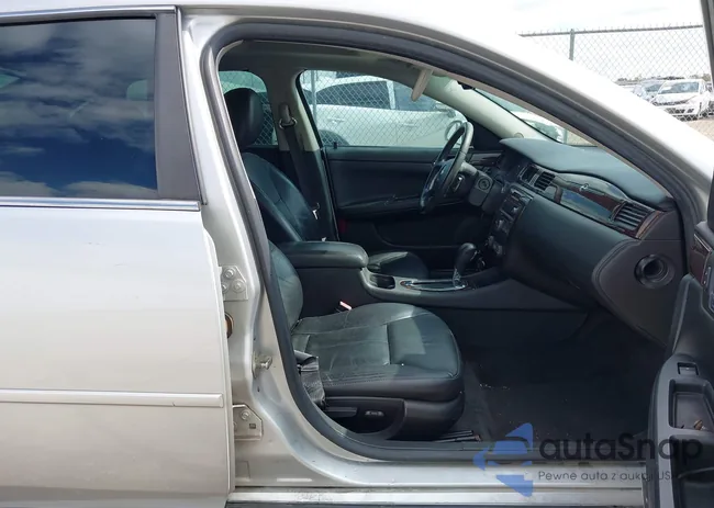 2G1WC5E30C1129682: 43631955