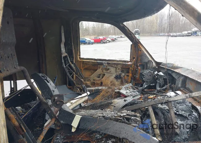 1GCWGBFP4M1239962: 43633386