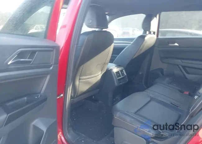 1V2YE2CA1LC226585: 43633488