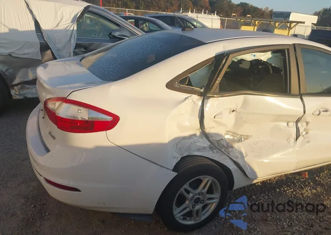 3FADP4BJ1JM113311: 43633498