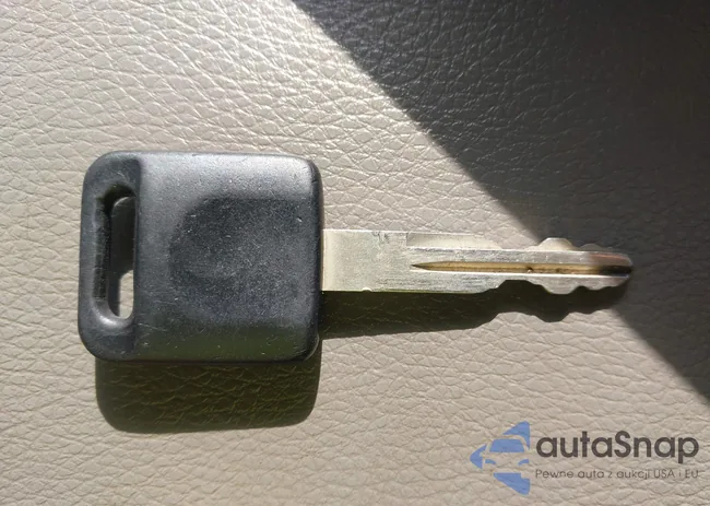 JN1AZ34D86M309633: 43633719