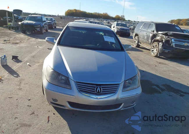 JH4KB16515C011959: 43633778