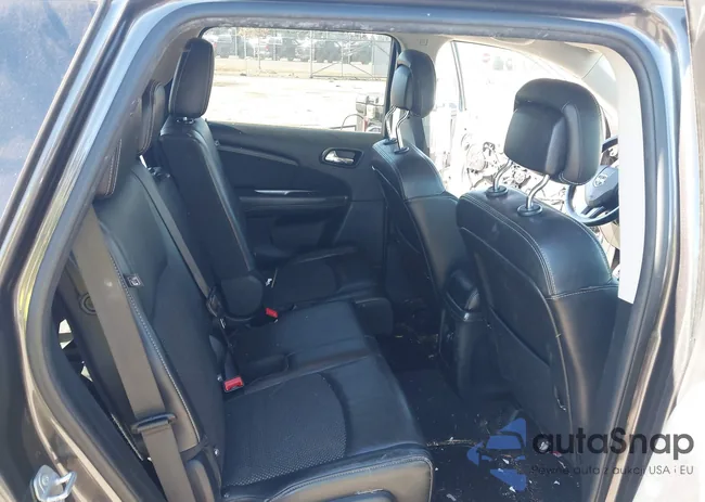 3C4PDCGG6JT335520: 43632979