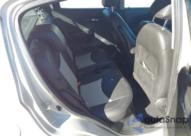 KL8CF6SA2HC743086: 43634330