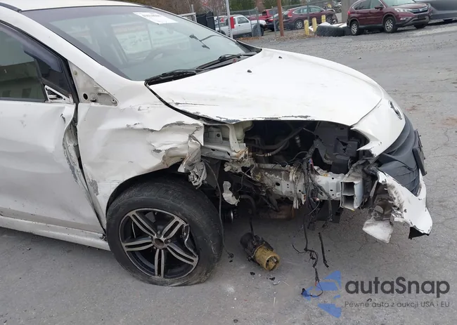 JM1CW2BLXC0111058: 43634508