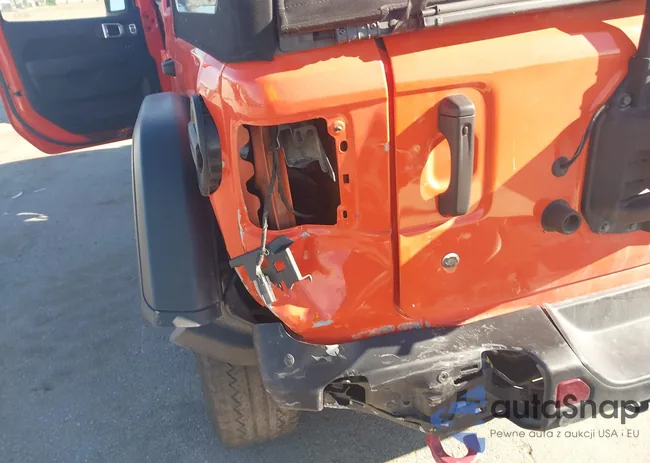 1C4HJXFG9JW217008: 43634617