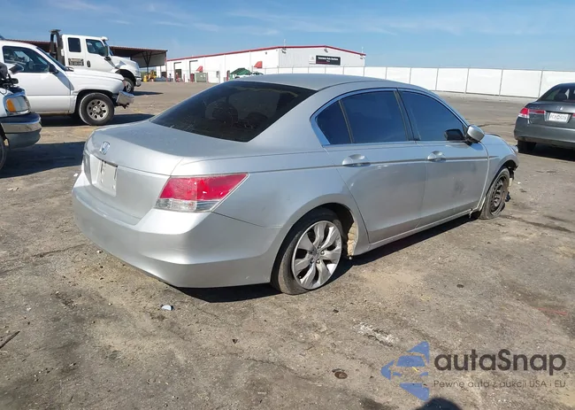 1HGCP2F35AA063775: 43633897