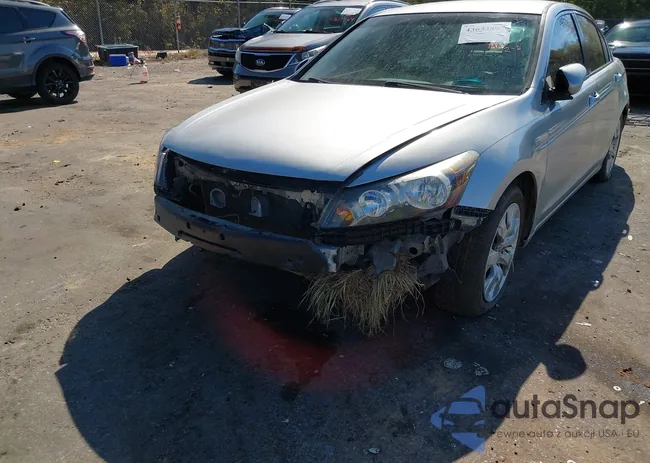 1HGCP2F35AA063775: 43633897