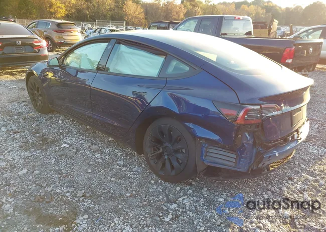 5YJ3E1EAXPF581153: 43633952