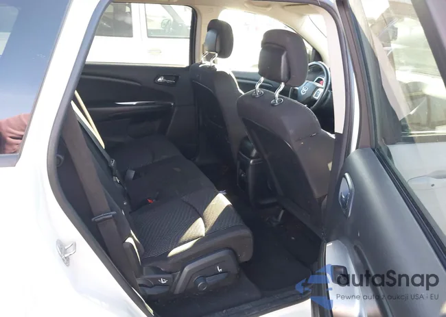 3C4PDCBB5ET235684: 43635271