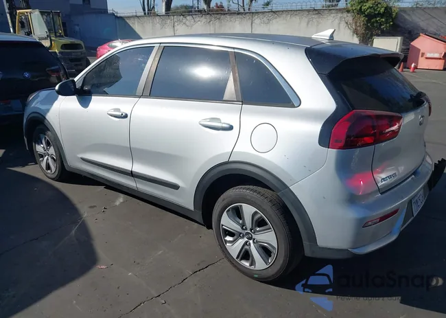 KNDCB3LC5H5068016: 43635510