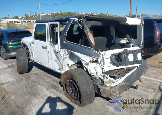 1C4BJWDG6FL682664: 43635539