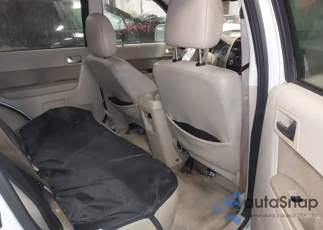 1FMCU04789KB97232: 43635693