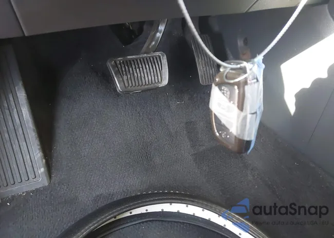 KMHC75LC7LU234477: 43634946