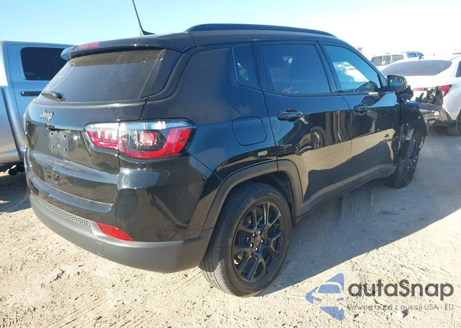 3C4NJDBN2RT158522: 43635002