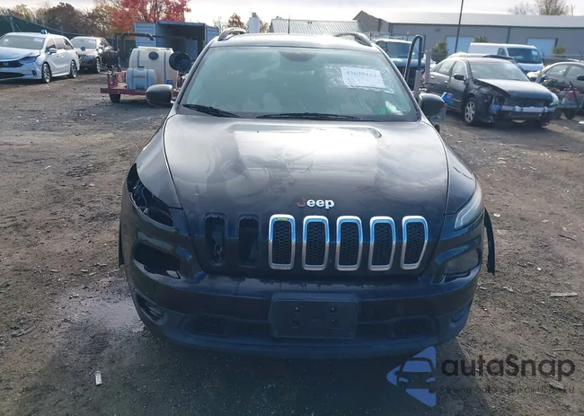 1C4PJLAS8HW559110: 43635182