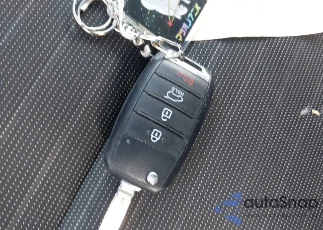 KNDPMCAC7H7261187: 43636587